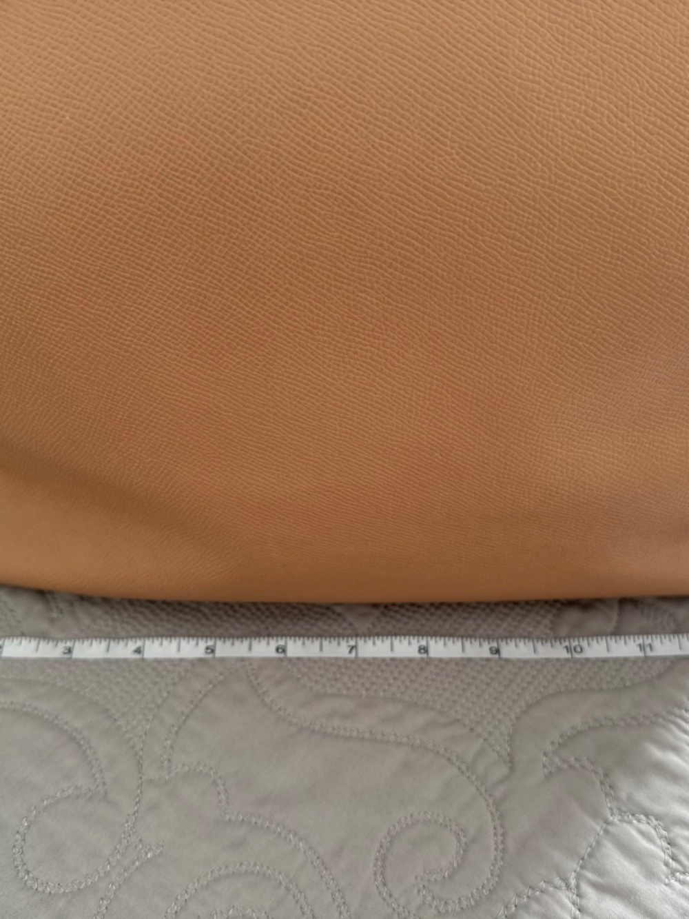 Coach Large City Tote in Blush, Excellent Used Condition - Picture 7 of 12